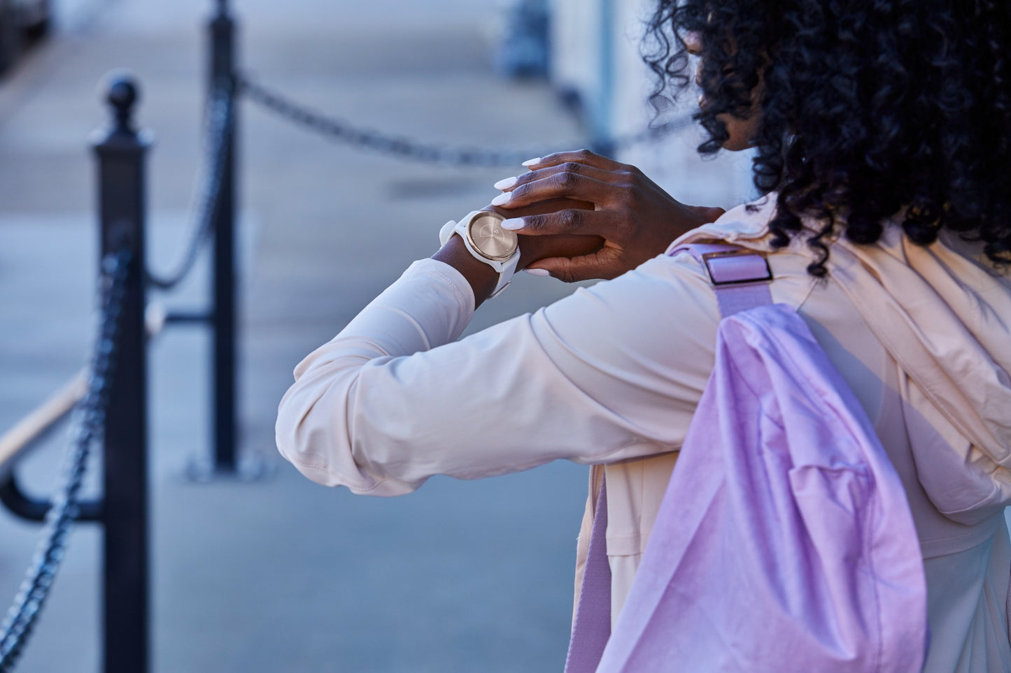 Garmin vivomove Trend, Peach Gold Stainless Steel Bezel with Ivory Case and Silicone Band (010-02665-01) by Garmin