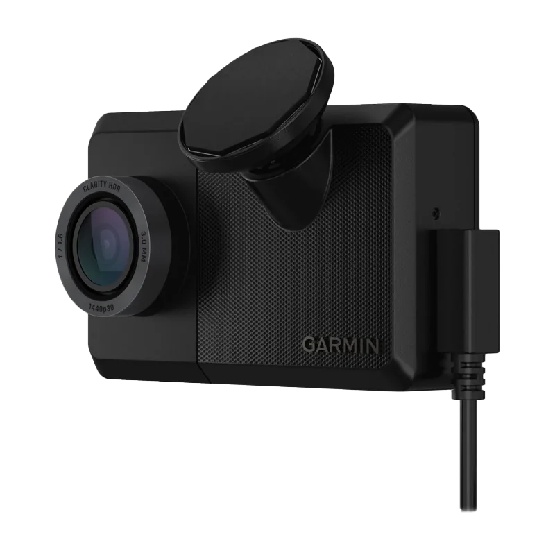 Garmin Dash Cam Live, black unit with suction-cup mount and 1440p lens